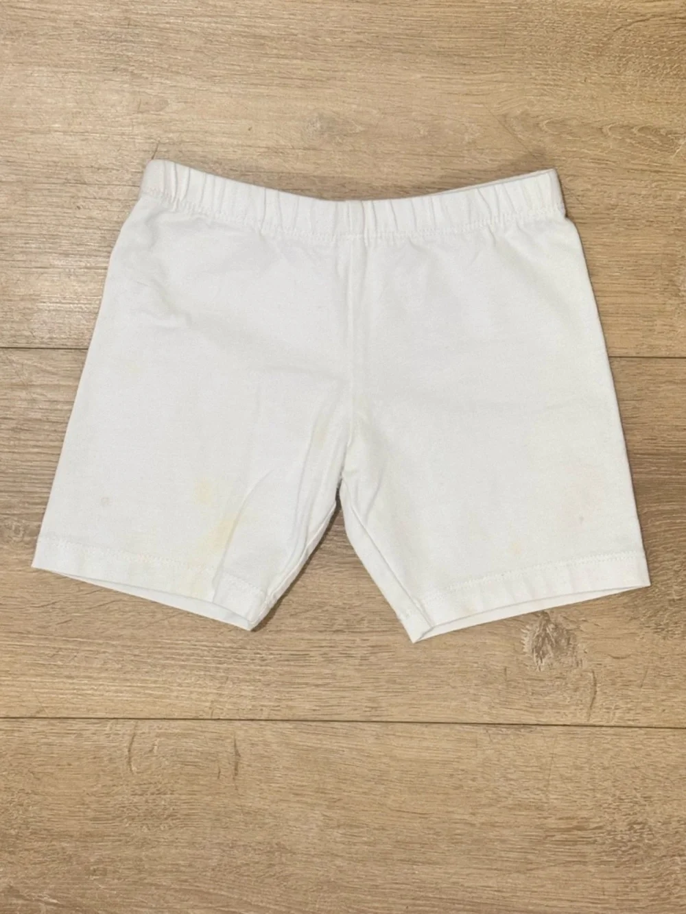 ⭐ 5/$20⭐️ The Children's Place White Shorts 3T - PLAY CONDITION